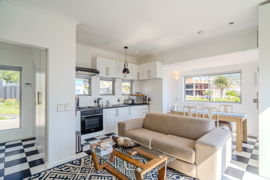 To Let 2 Bedroom Property for Rent in Camps Bay Western Cape